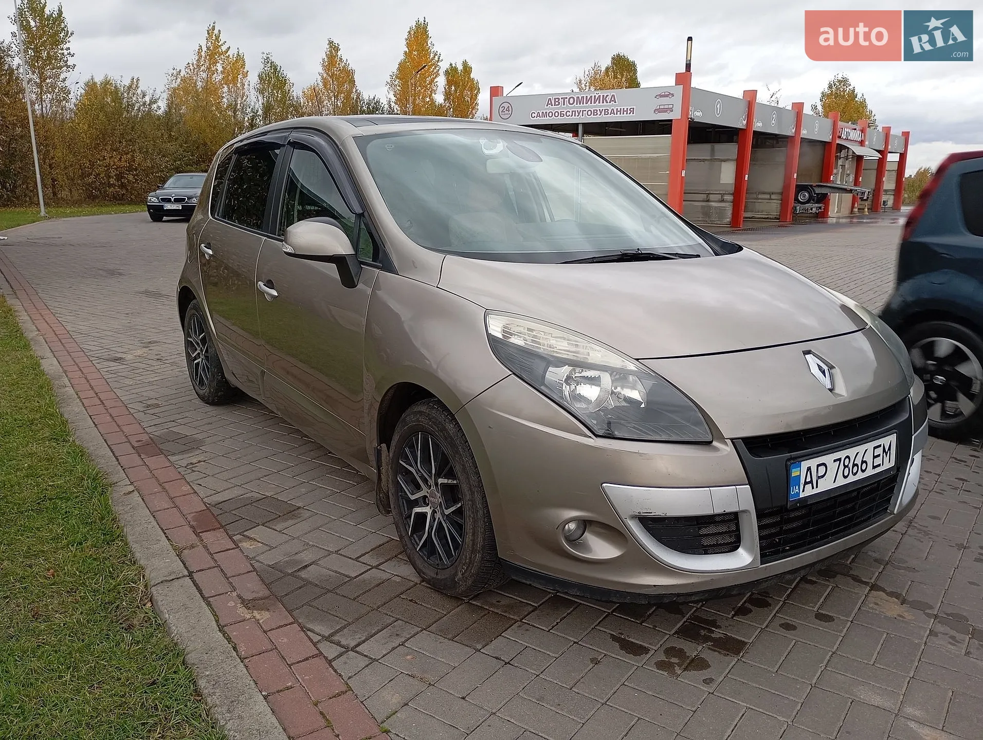 2010 Renault Scenic - фото 1