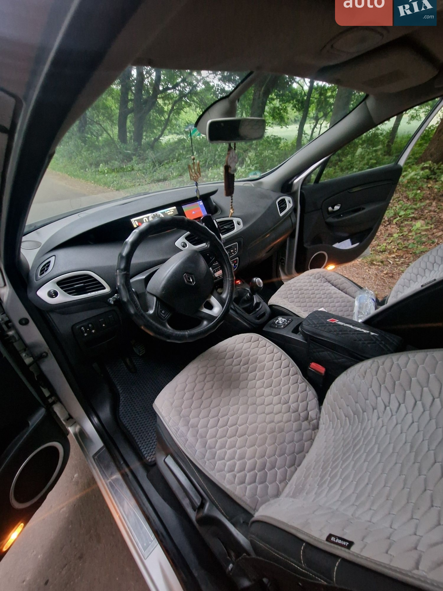 2010 Renault Scenic - мініатюра 7