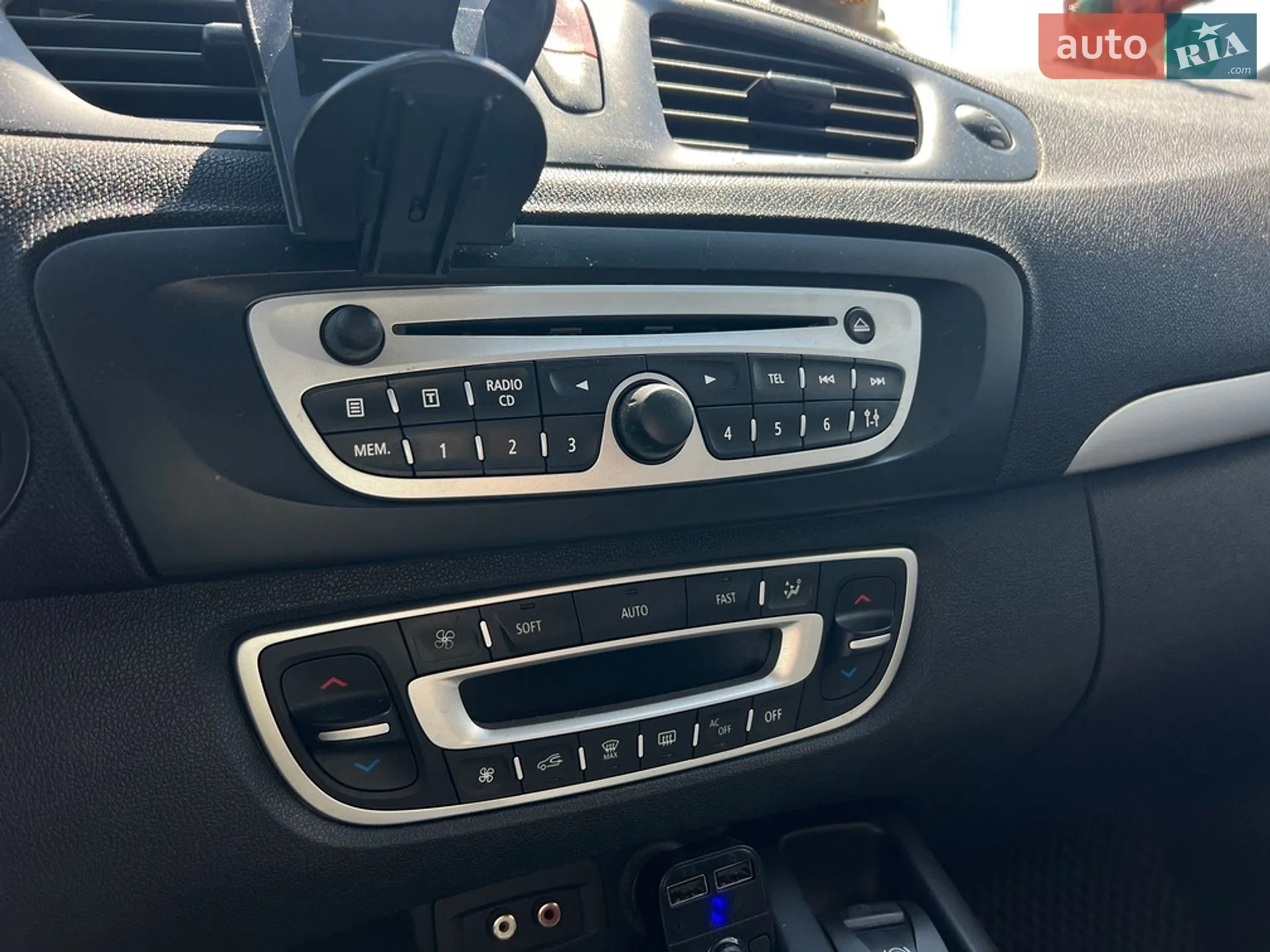 2012 Renault Scenic - мініатюра 15