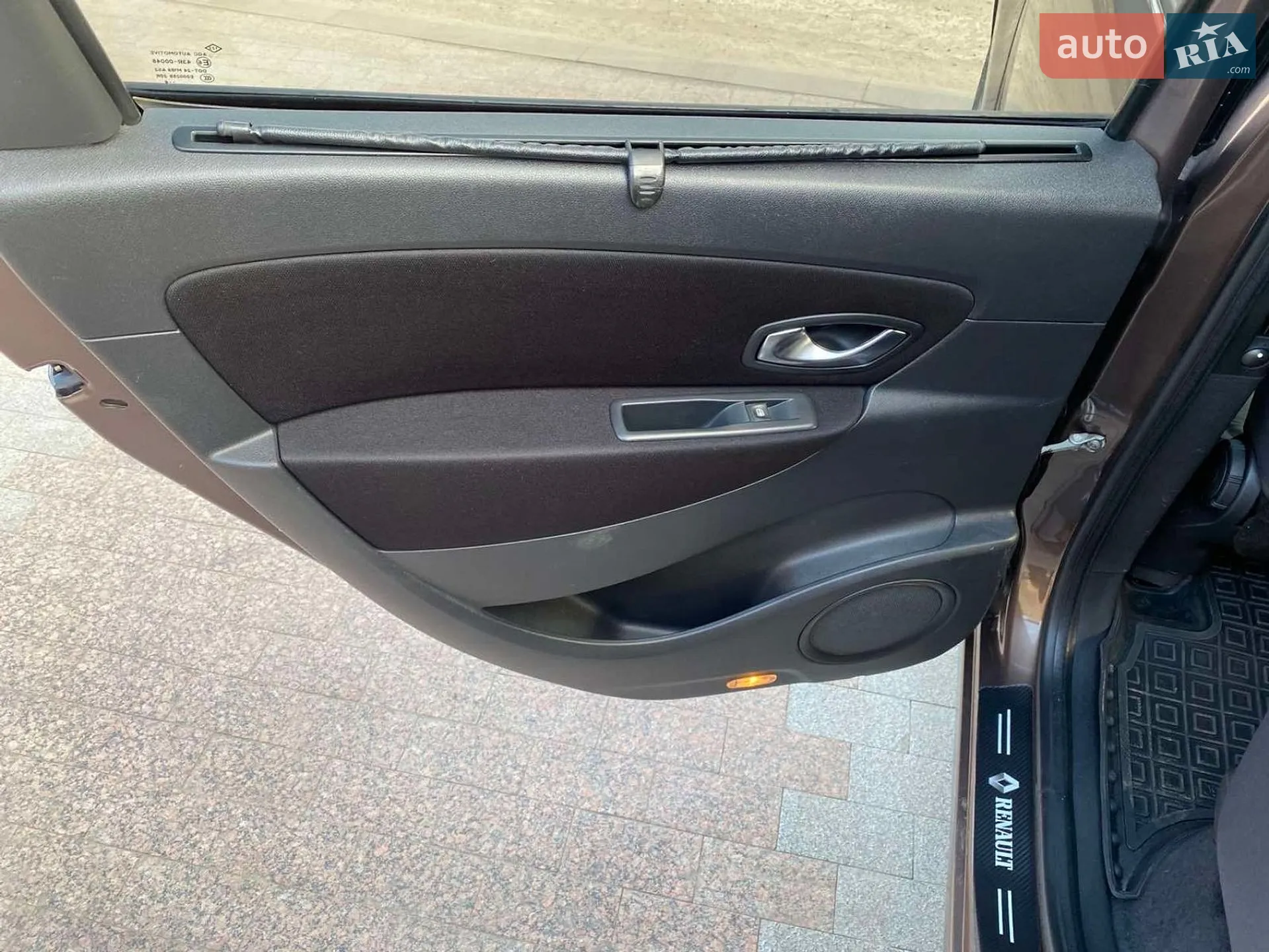 2010 Renault Scenic - мініатюра 10