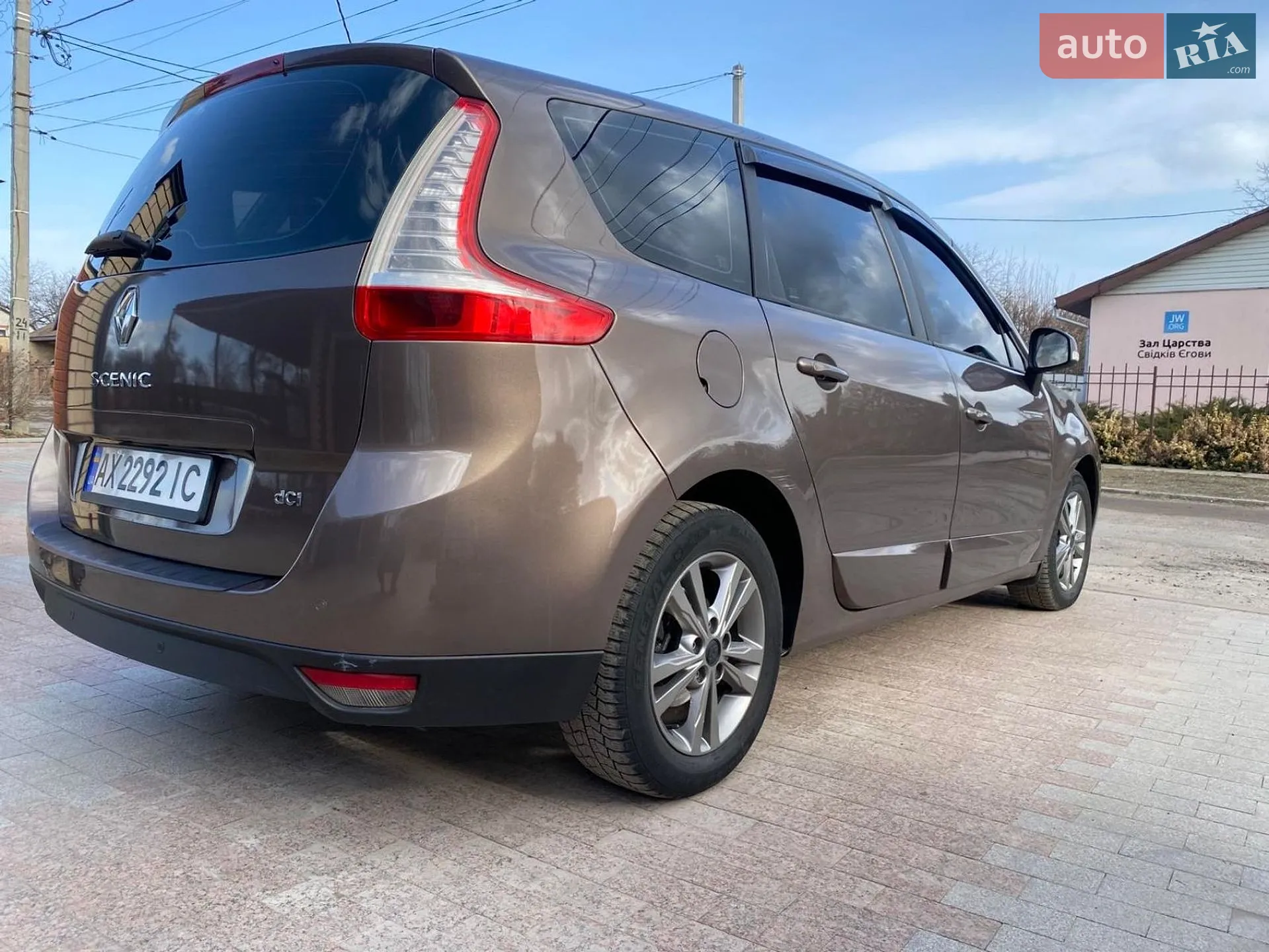 2010 Renault Scenic - мініатюра 12