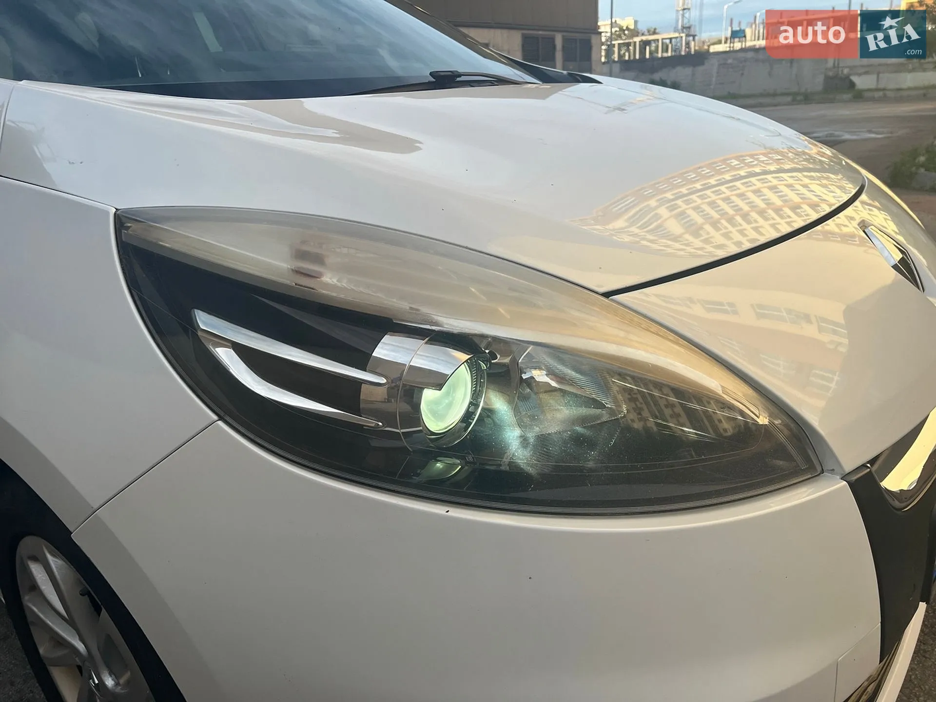 2012 Renault Scenic - мініатюра 17