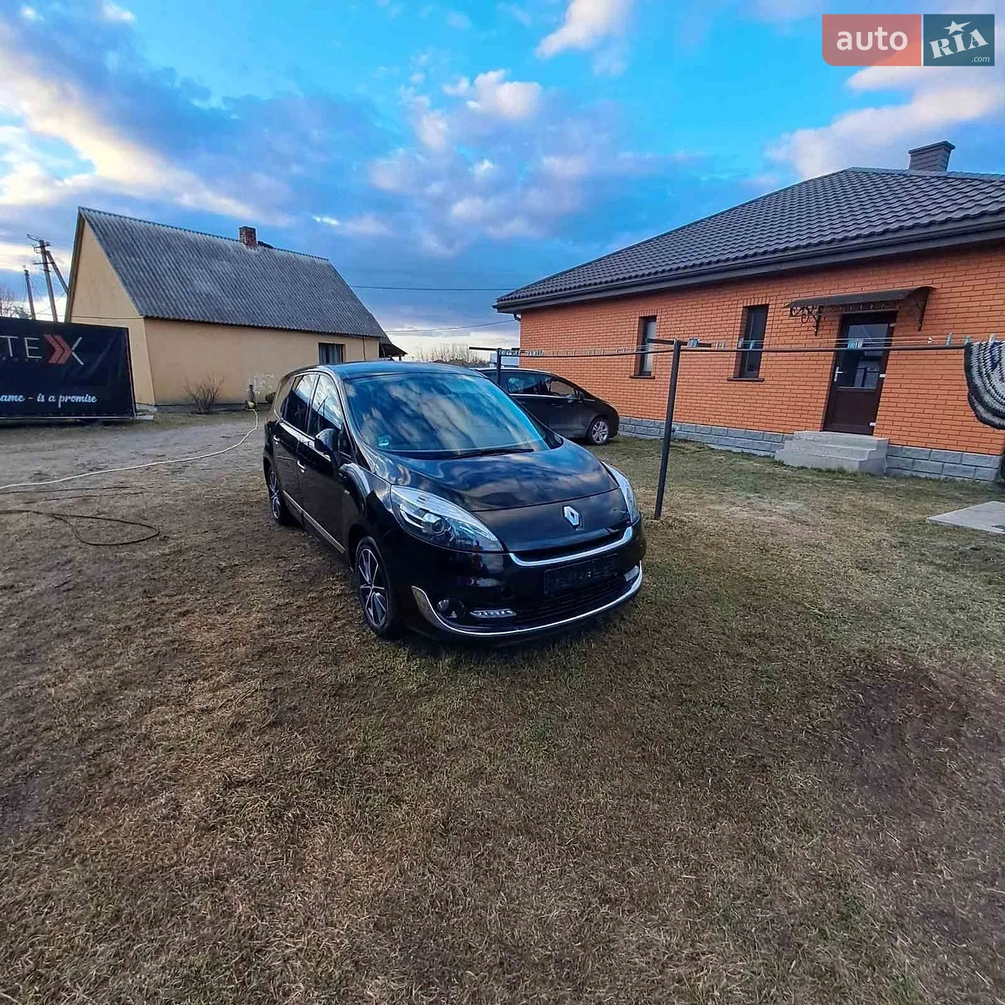 2012 Renault Scenic - мініатюра 2