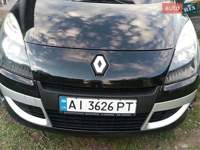 Renault Scenic 2011