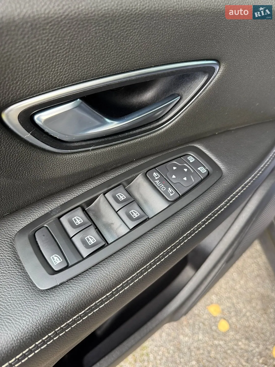 2017 Renault Scenic - мініатюра 32