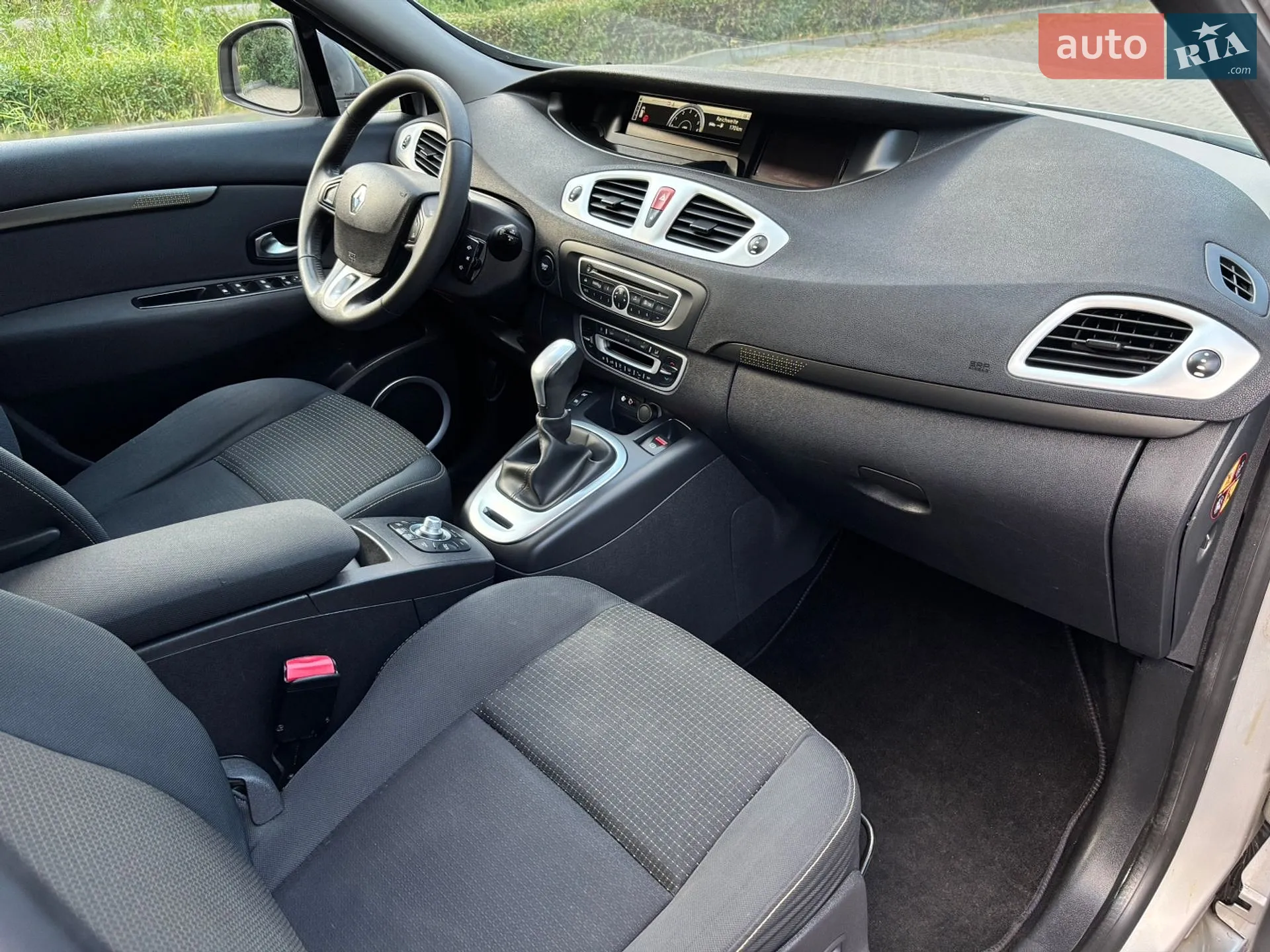 2010 Renault Scenic - мініатюра 39