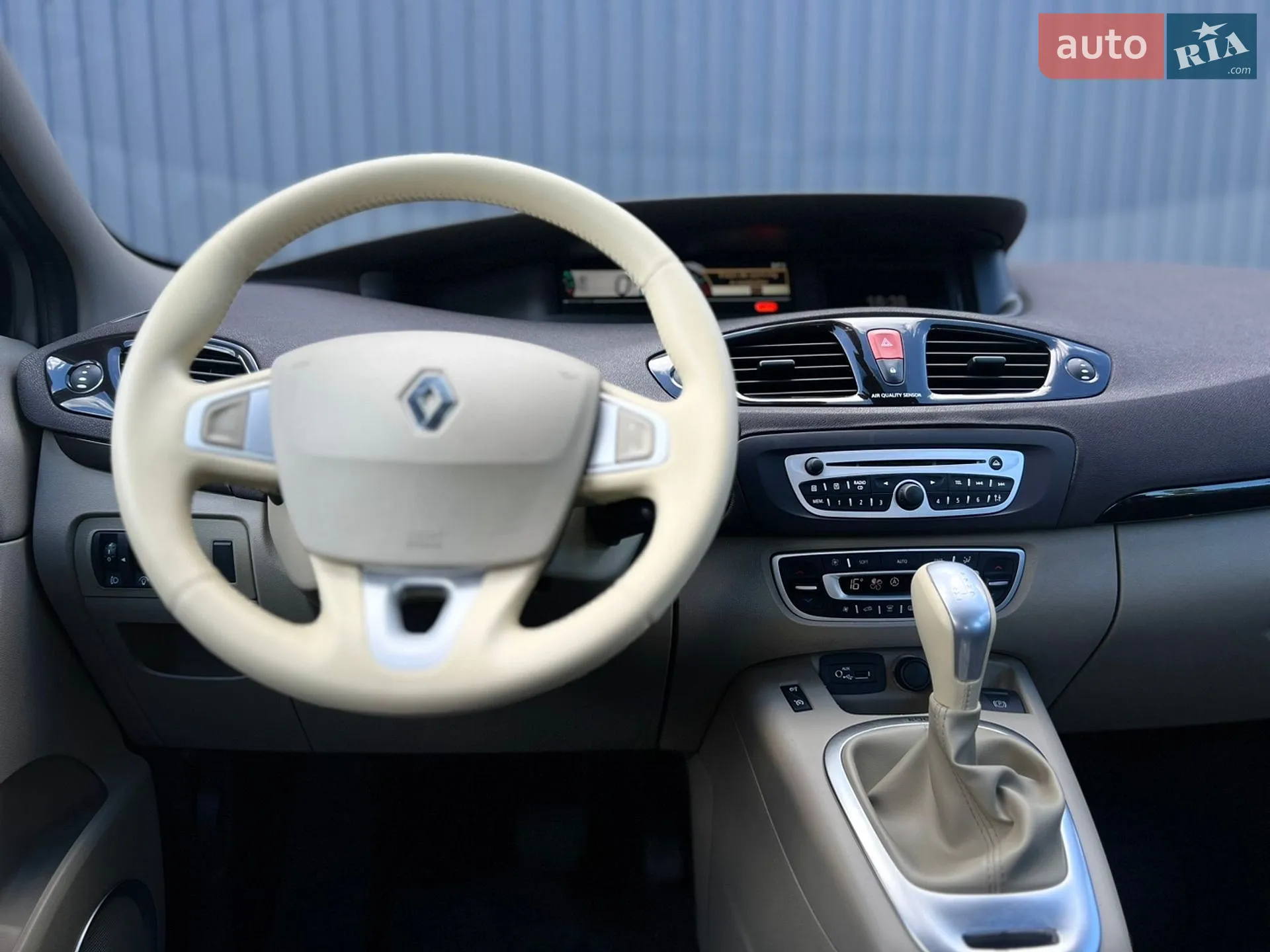2011 Renault Scenic - мініатюра 10