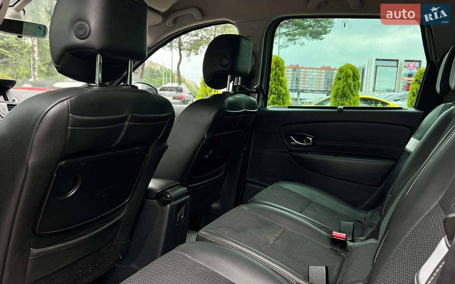 2015 Renault Scenic - мініатюра 20