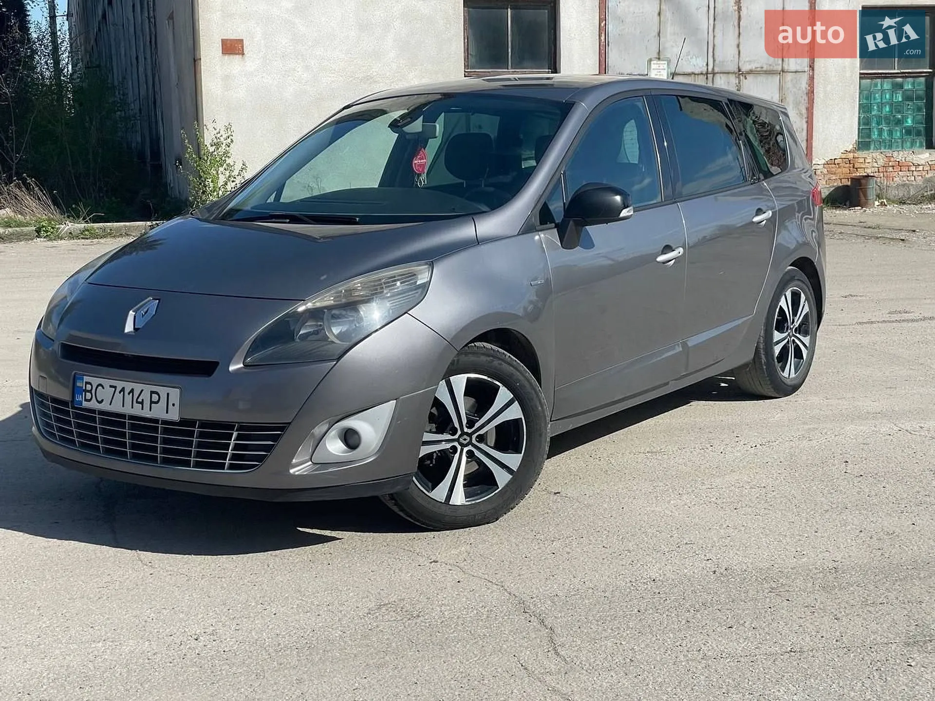 2011 Renault Scenic - мініатюра 2