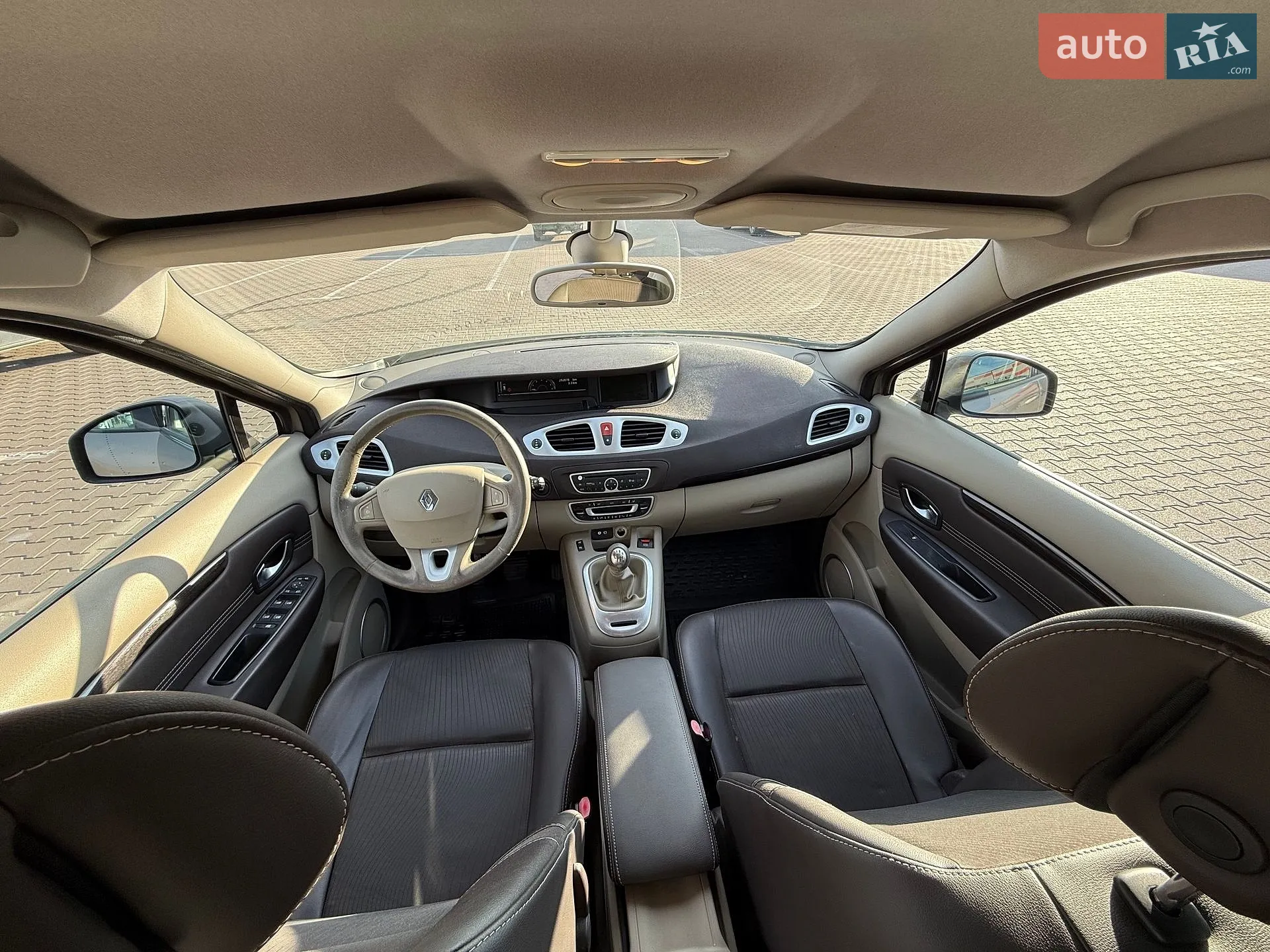 2010 Renault Scenic - мініатюра 25