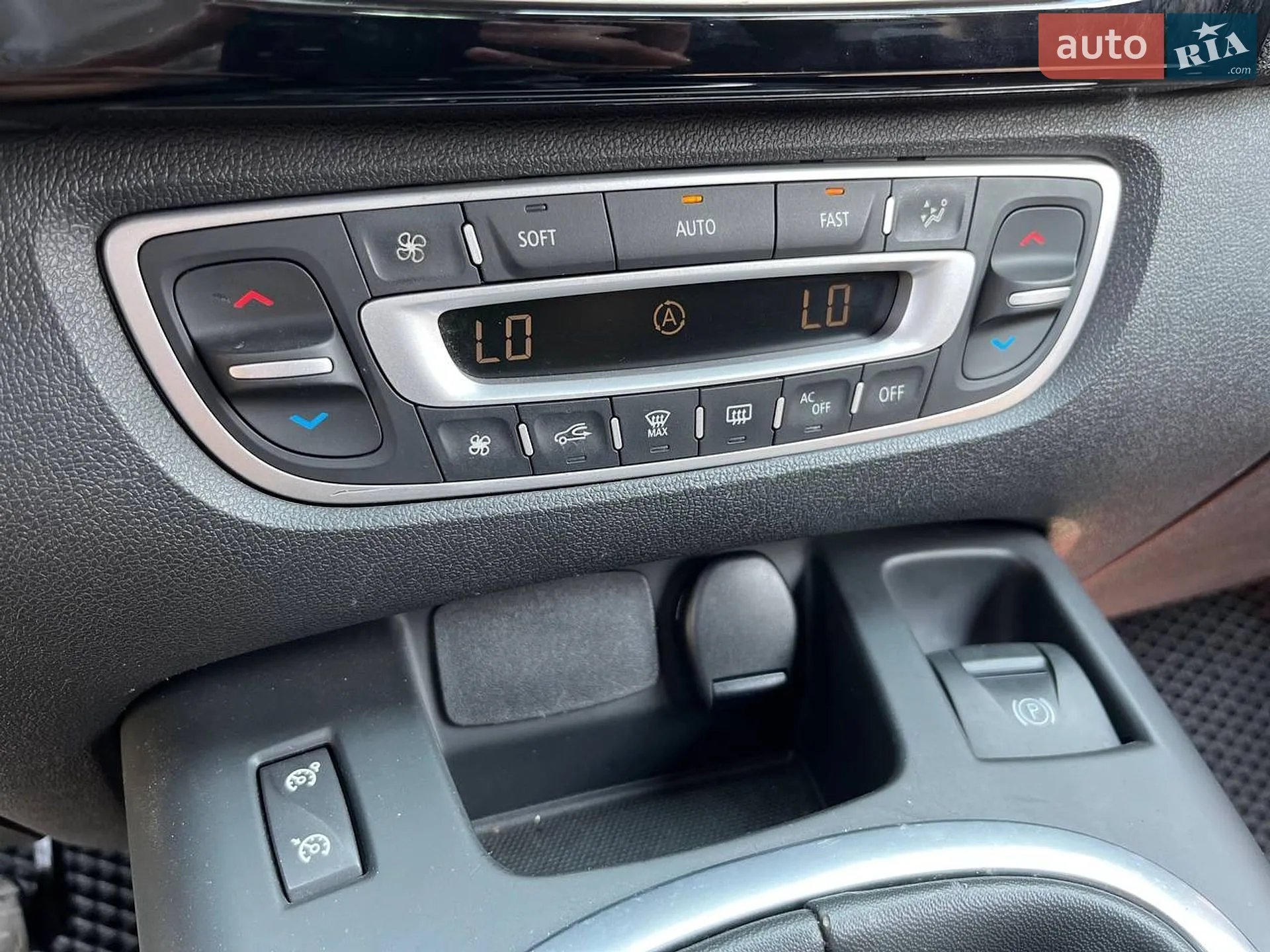 2013 Renault Scenic - мініатюра 23