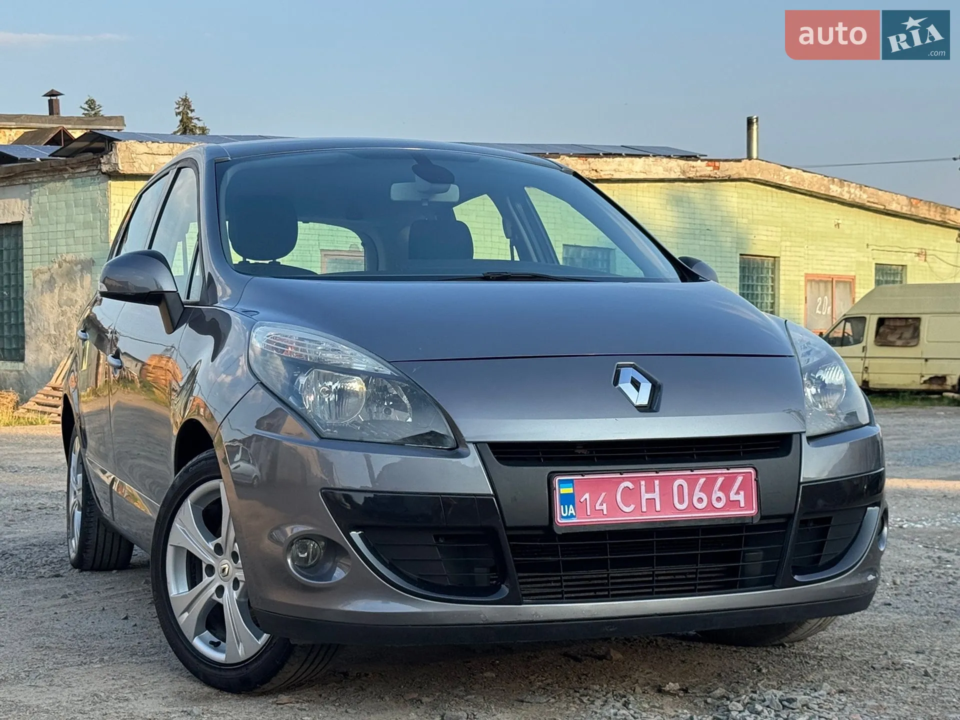 2010 Renault Scenic - мініатюра 7