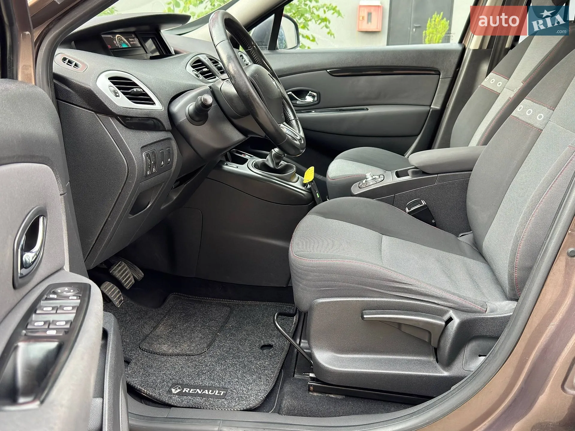 2013 Renault Scenic - мініатюра 16