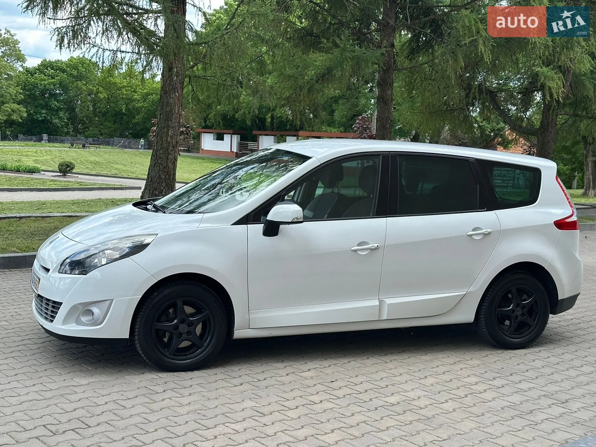 2011 Renault Scenic - мініатюра 12