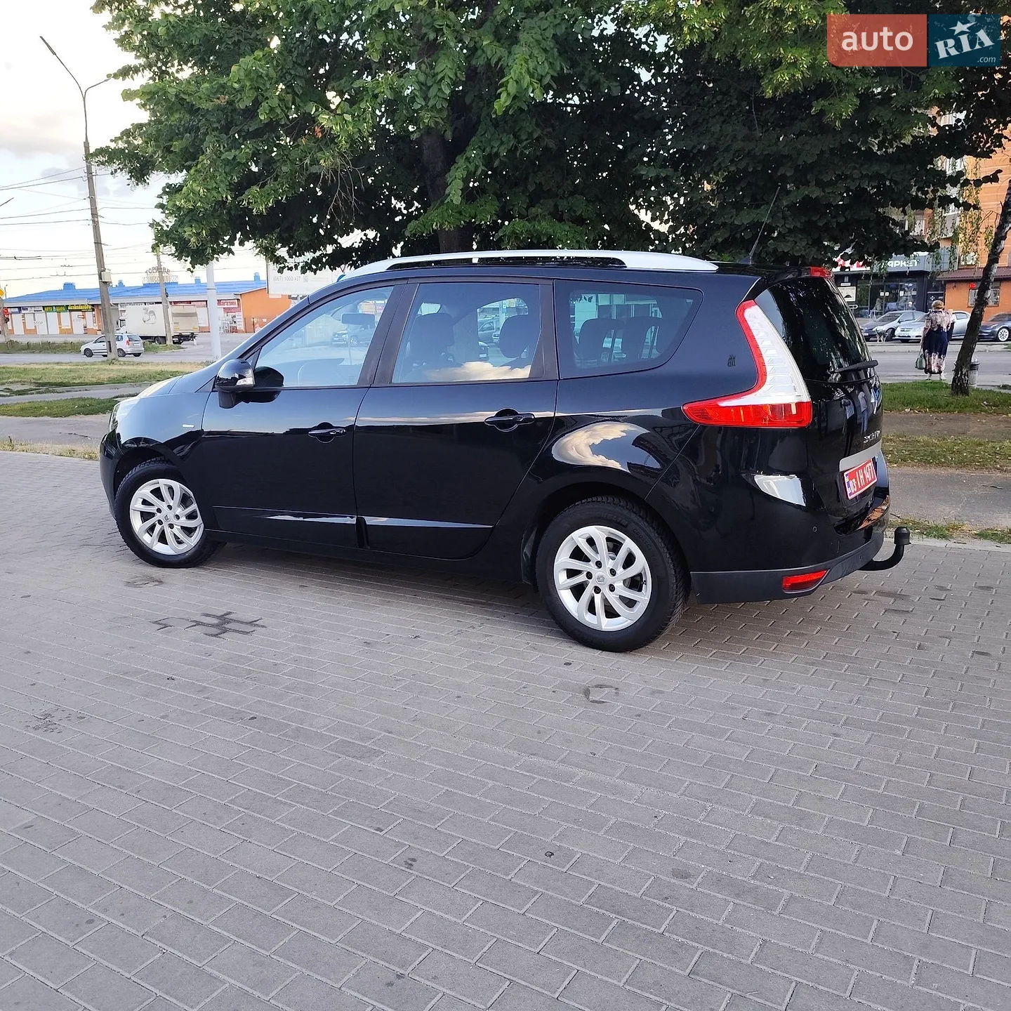 2015 Renault Scenic - мініатюра 9