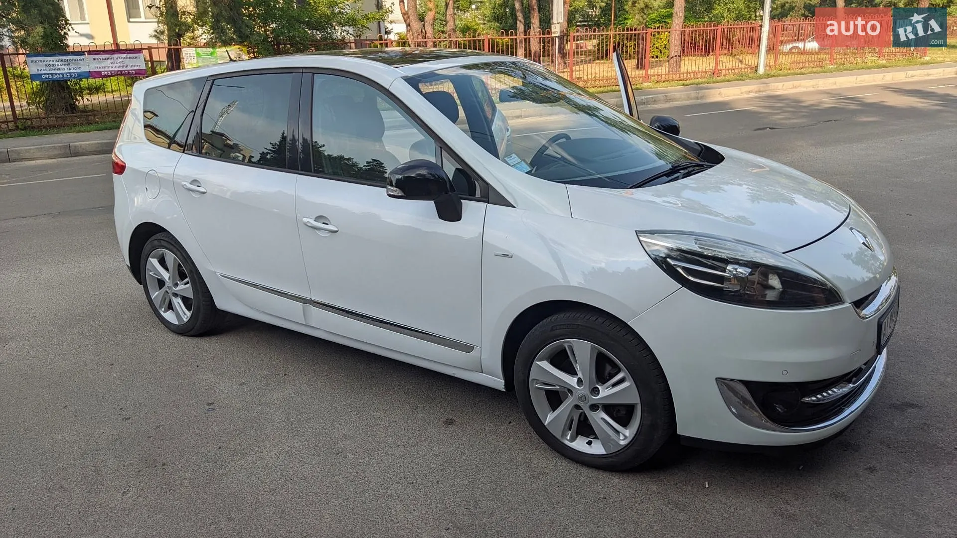 2012 Renault Scenic - мініатюра 3