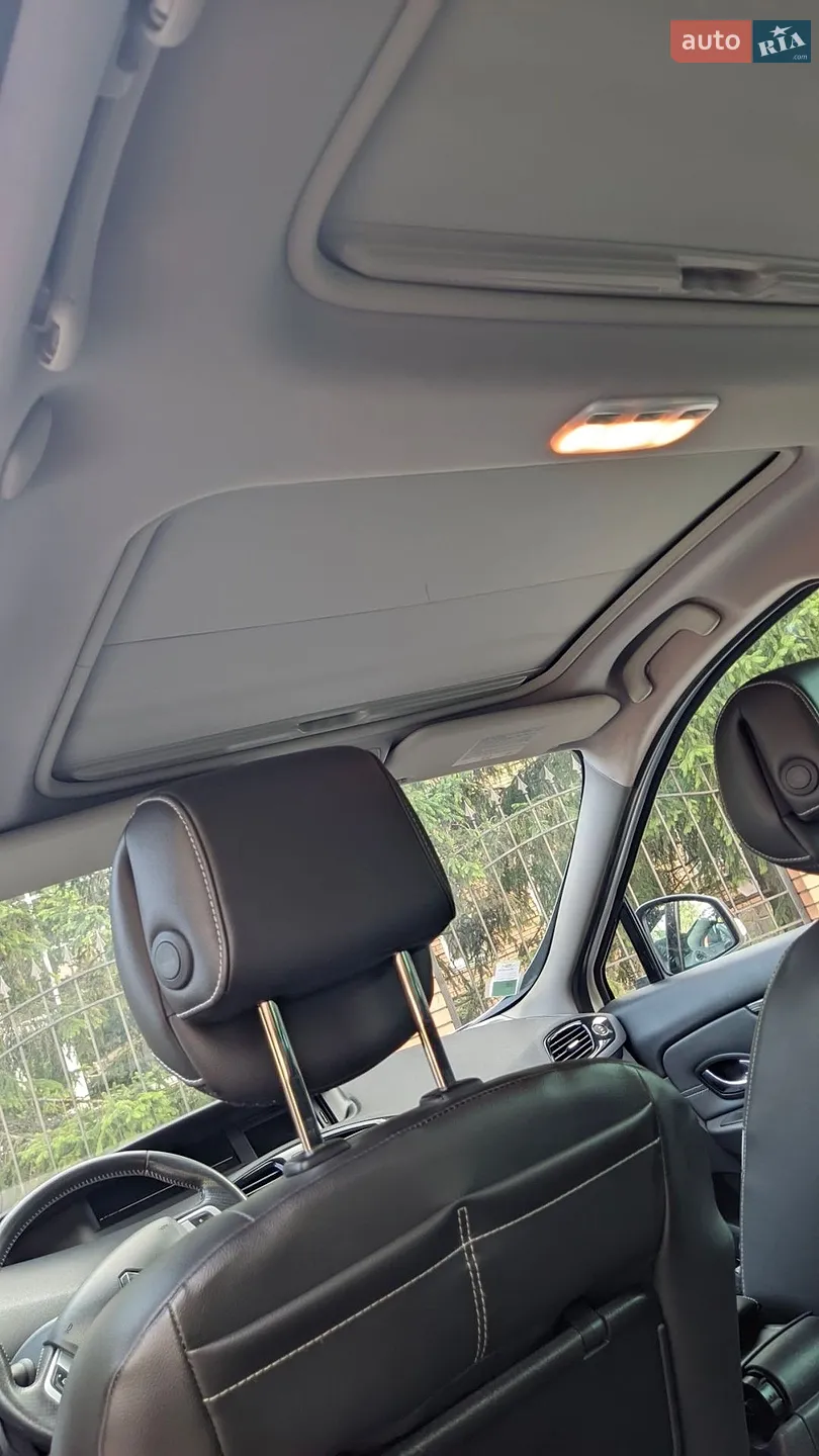 2012 Renault Scenic - мініатюра 19