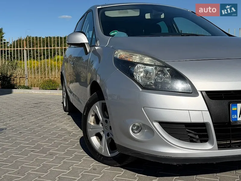 Renault Scenic