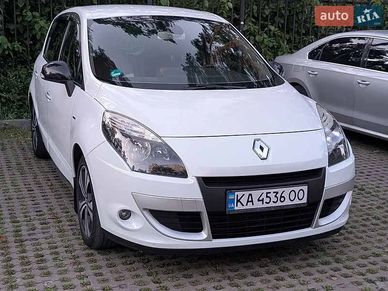 Renault Scenic 2011