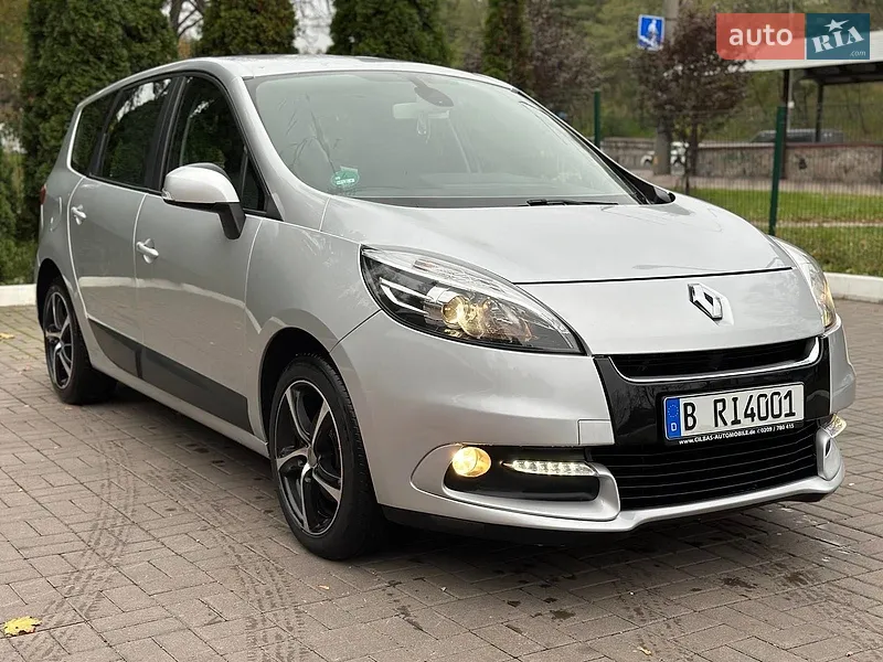 Renault Scenic 2012