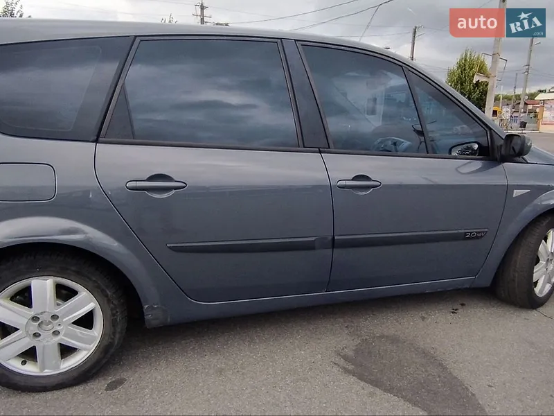 Renault Scenic