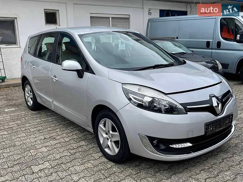 Renault Scenic 2013
