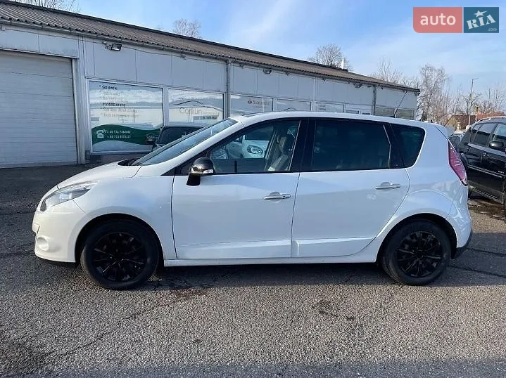 Renault Scenic 2011