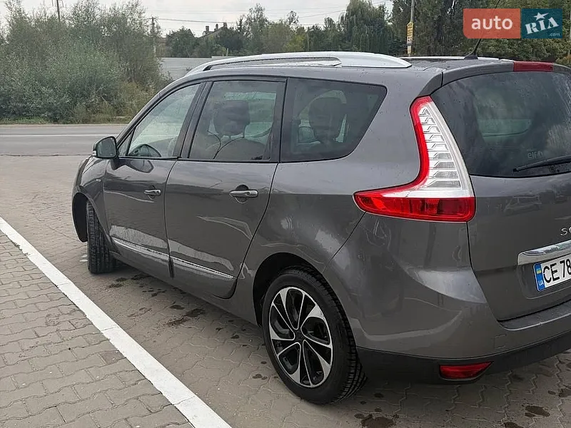 Renault Scenic 2015