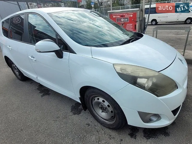 Renault Scenic