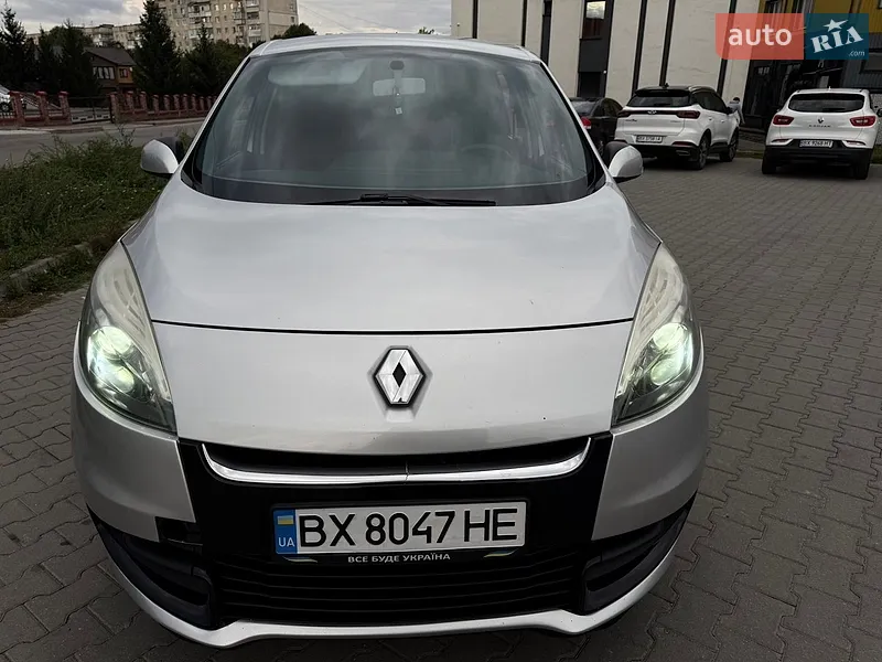 Renault Scenic 2012
