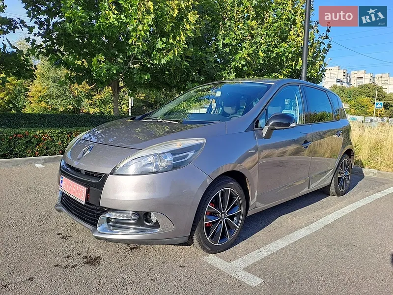 Renault Scenic 2012