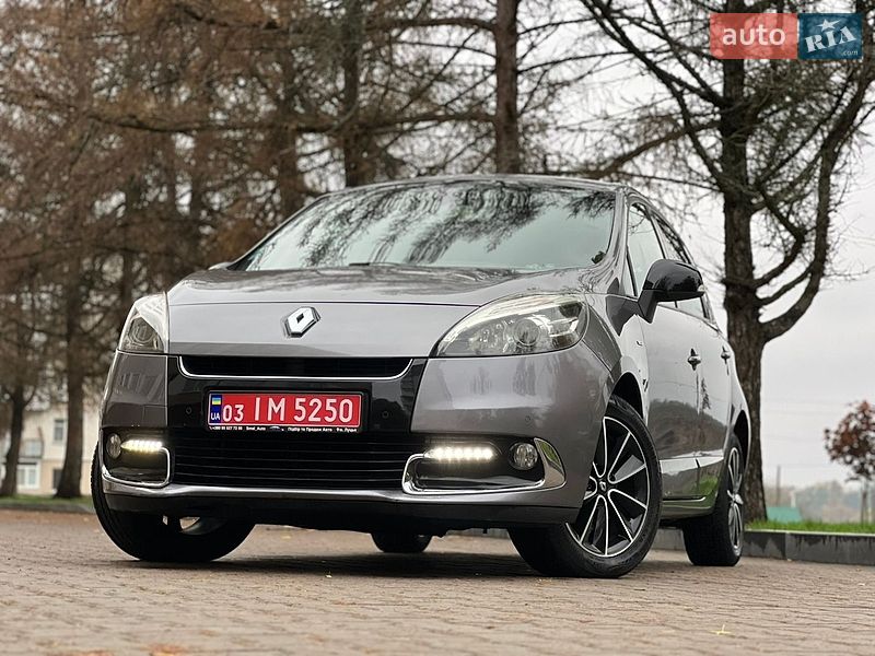 Минивэн Renault Scenic 2013 в Звягеле