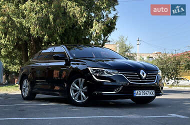 Седан Renault SM6 2016 в Виннице