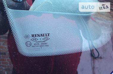 Седан Renault Symbol 2011 в Сокале