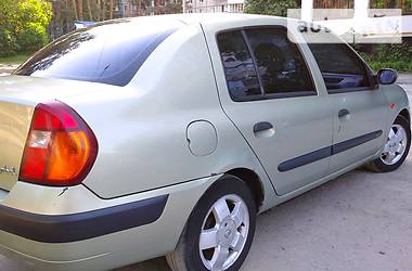 Седан Renault Symbol 2003 в Обухове