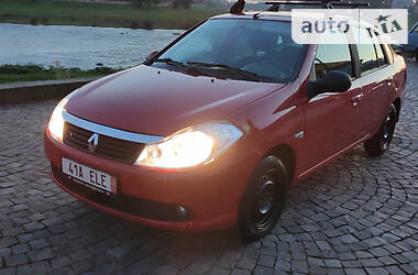 Седан Renault Symbol 2010 в Иршаве