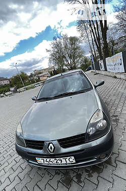 Седан Renault Symbol 2004 в Львові