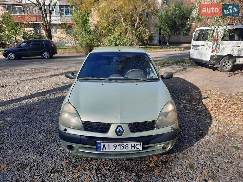 Renault Symbol 2004