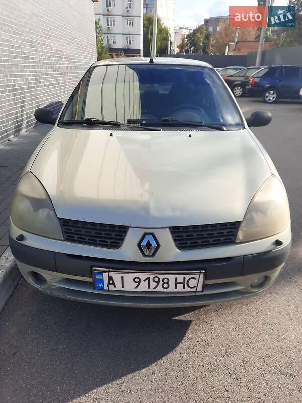 Седан Renault Symbol 2004 в Борисполі
