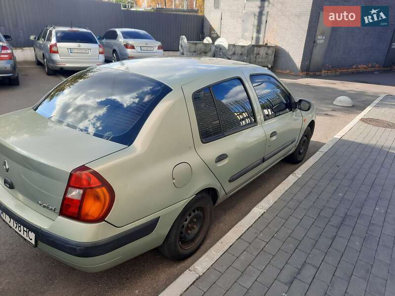 Седан Renault Symbol 2004 в Борисполі