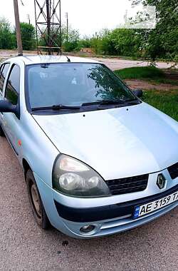 Седан Renault Symbol 2004 в Томаковке