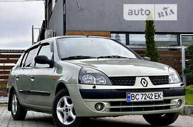 Седан Renault Symbol 2003 в Стрию