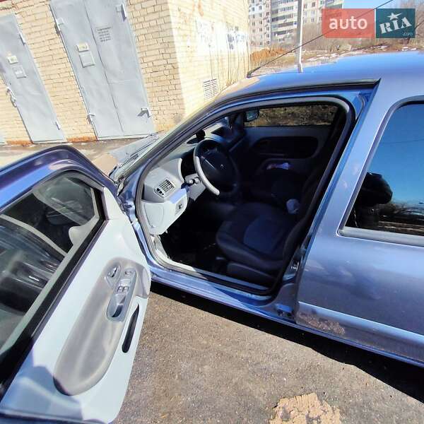 Седан Renault Symbol 2006 в Кропивницком