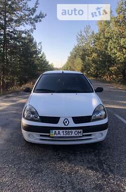 Седан Renault Symbol 2004 в Києві