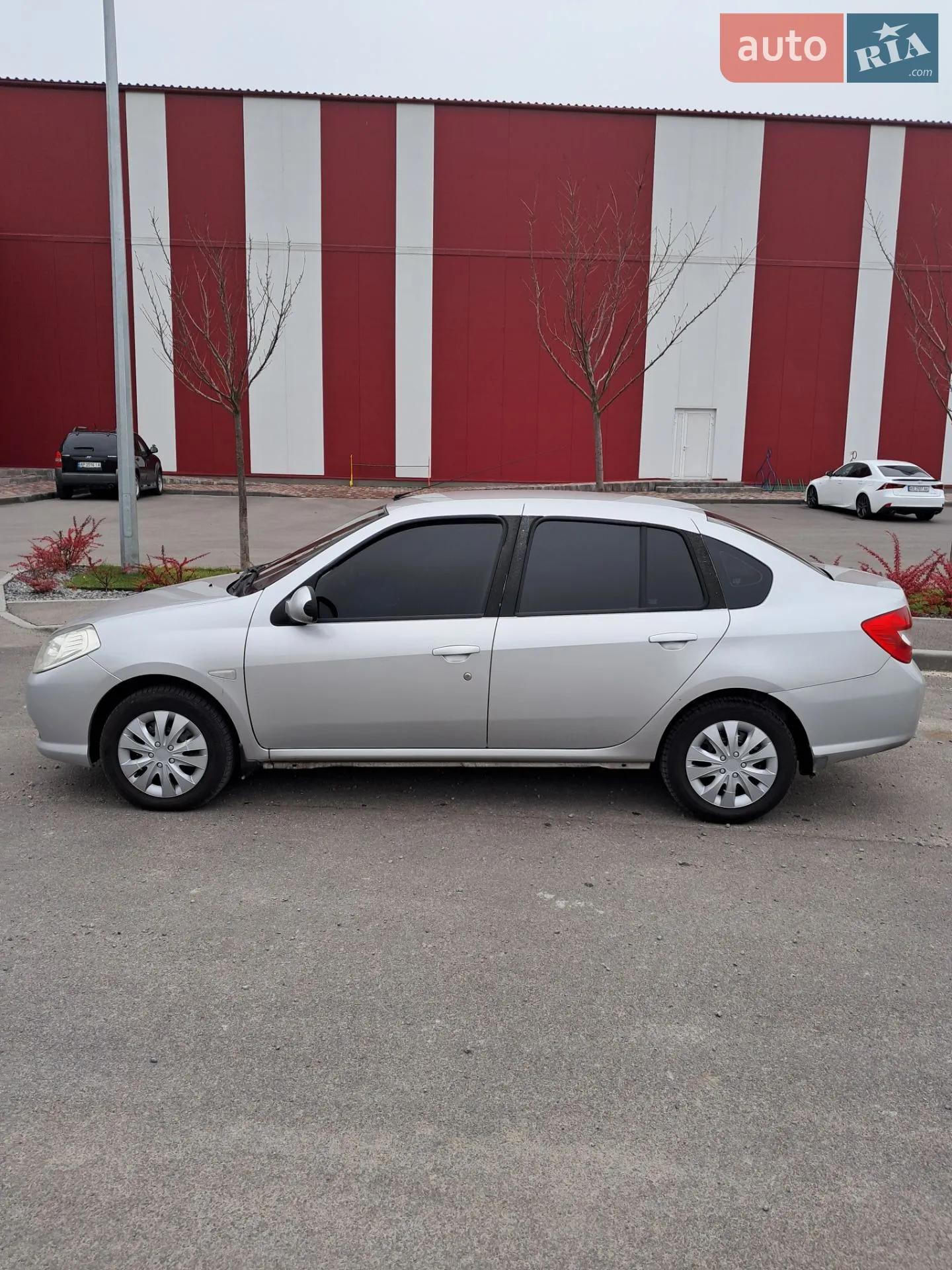 2012 Renault Symbol - мініатюра 8
