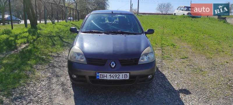 Седан Renault Symbol 2008 в Южном