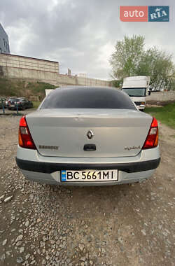 Седан Renault Symbol 2004 в 
