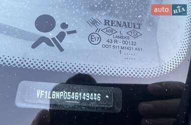 Седан Renault Symbol 2011 в 