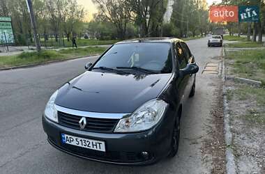 Седан Renault Symbol 2011 в 