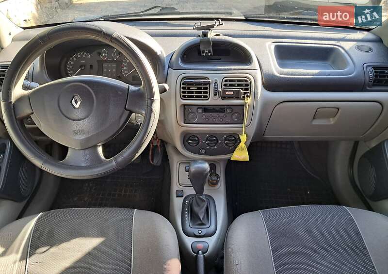 Седан Renault Symbol 2003 в Шептицькому